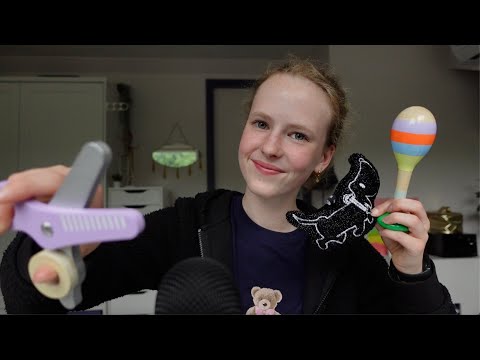 Tingly ASMR 🎧~.~ plucking, squishing, tapping & more 💜 (english)