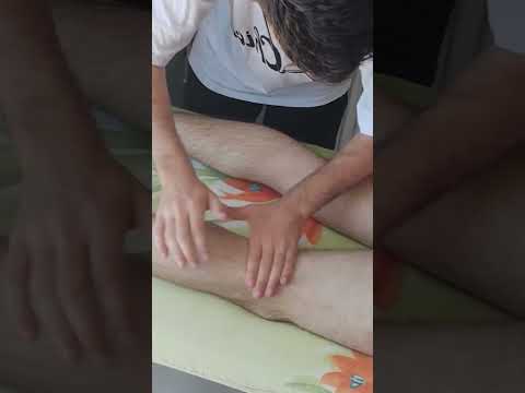 RELAXING MASSAGE TECHNIQUES FOR THE HAMSTRING MUSCLE #massage #satisfying #relaxing #asmr #shorts