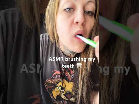 ASMR TEETH BRUSHING 🪥 🦷 #shortsfeed #youtubeshorts #tingles