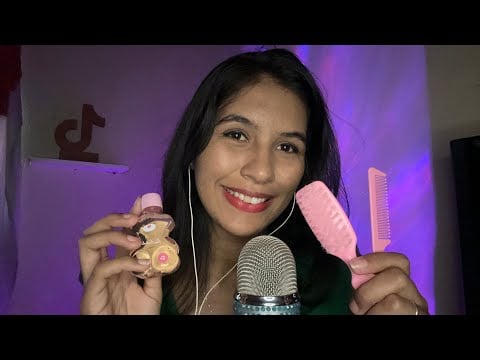 ASMR- MAMÃE CUIDANDO DO SEU CABELO 👩‍👧🎀