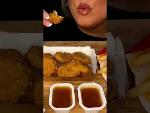 McDonald’s chicken #shorts #asmr #asmrsounds #mcdonalds