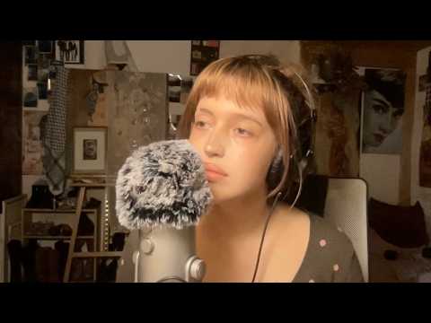 ASMR ITA💤 mai seguire un monaco su un monte😗