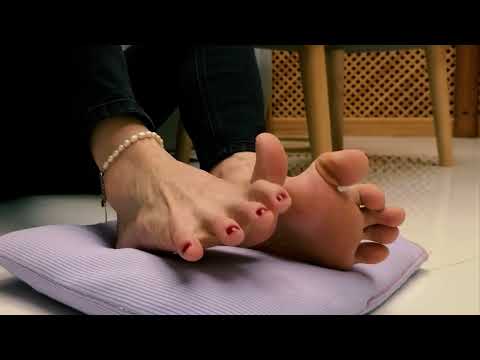 ASMR Cozy Feet JOI | Barefoot Relaxation ✨ Soft Soles, Pillows & Gentle Calm