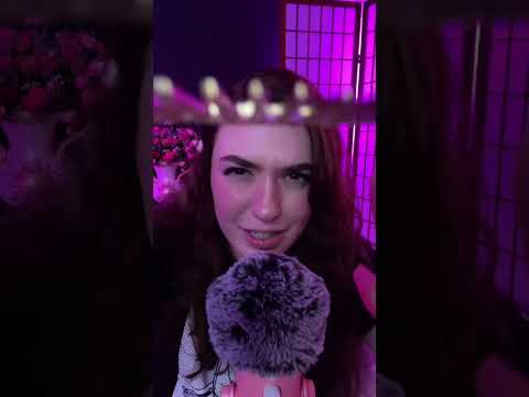 can i brush your hair???? ♡ #asmr #brushing #asmrtriggers #asmrtingles ♡