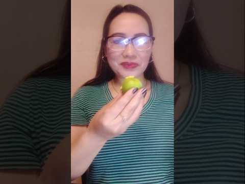 ONE TIME BITE LIME#everyone #mukbang #shortsfeed #challenge #lime #crazylady #eatingshow #viral
