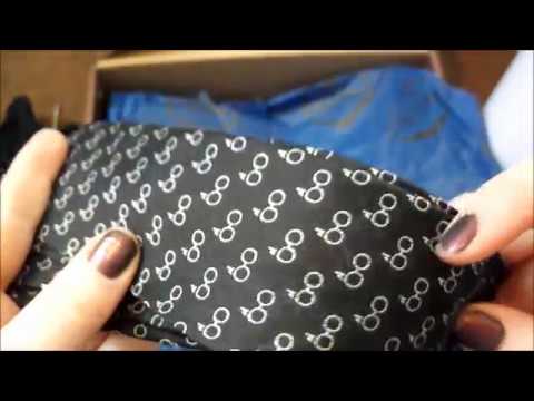 ASMR World of Wizardry Unboxing April 2018 ~so crinkly~
