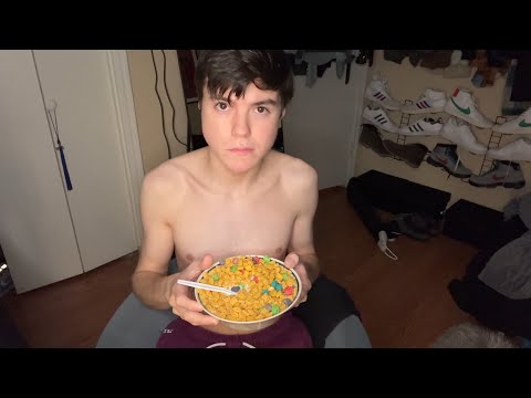 ASMR - Eating Cereal