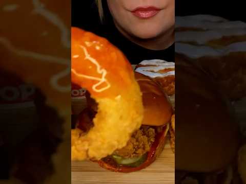 Popeyes Onion Rings #asmr #food #yumyum #popeyes