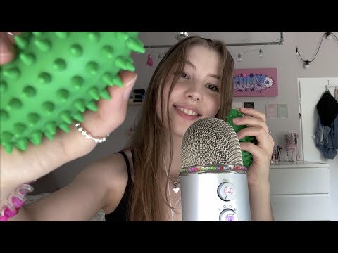 ASMR random triggers to help you fall asleep (german/deutsch) | emily asmr