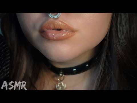 ASMR KISS PAINTING💋 instead of spit painting | HAND MOVEMENTS | VISUALS | MOUTH SOUNDS