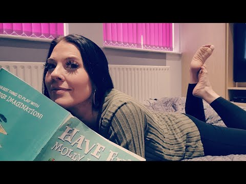 ASMR- Reading You A Bedtime Story (In Pose) 📖