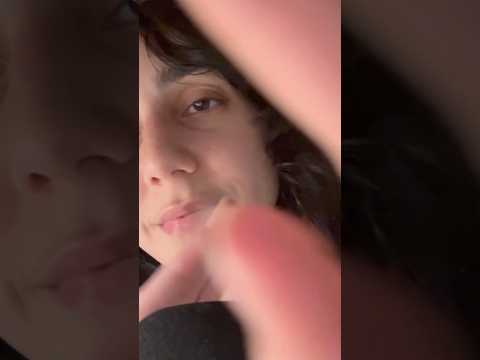 Dolci carezze sul tuo e il mio viso ❤️ guarda il video completo sul canale #asmr