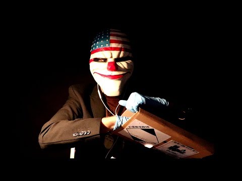 ASMR Dallas prépare son sac d'évacuation