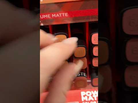 ASMR in store ✨ #tingles #relax #asmr #josefinasmr #sleep #avslappning #asmrshorts #satisfying
