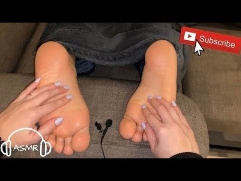 1 hour of my most relaxing foot scratches/massages! (LOFI)