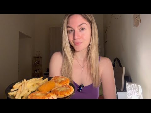 EATING🍟 pizzette, patatine, supplì (muckbang asmr ita)