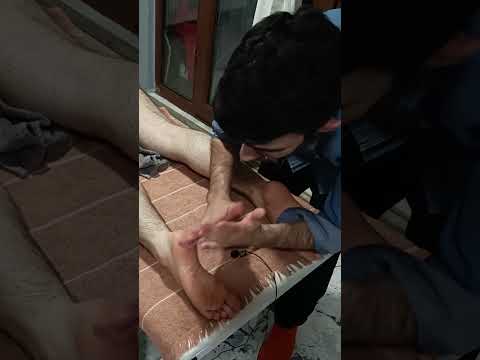 THE MOST RELAXING MASSAGE TECHNIQUES FOR FEET #satisfying #relaxing #asmr #shorts #massage