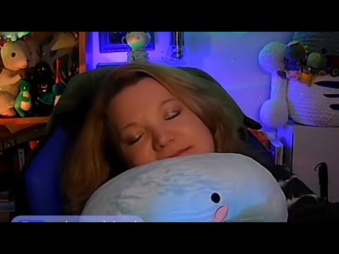 Floofs4dayz_ASMR Live Replay of ASMR to relax and unwind.