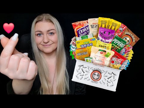 ASMR EATING KOREAN SNACKS ( DALGONA BOX )