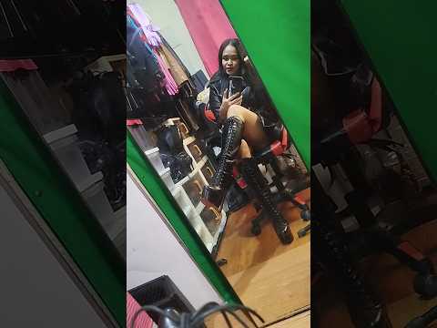 #bootsgoddess #thighhighboots #leatherboots