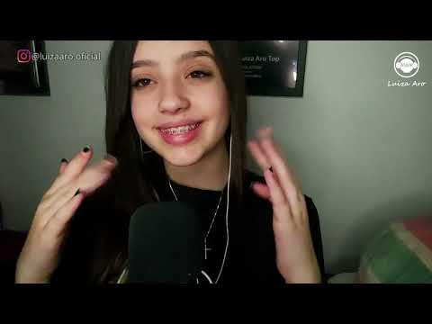 ASMR TE ARRUMANDO PARA DORMIR ( TAPPING / VOZ SUAVE / HAND MOVIMENTS ) Luiza Aro