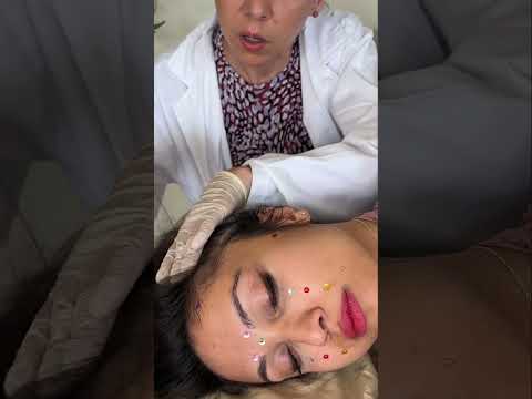 Asmr scalp tingles #asmr #asmrsounds #asmrvideo #relax #relaxing #satisfying #hair #sleep #tingles