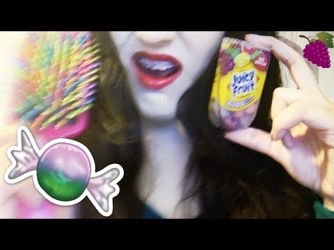 ASMR Gum Chewing and Hair Brushing 🍬 👩🏻‍🦱👄