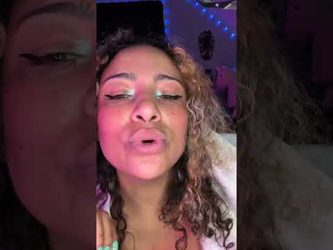 Speedy ASMR Eyebrow Plucking