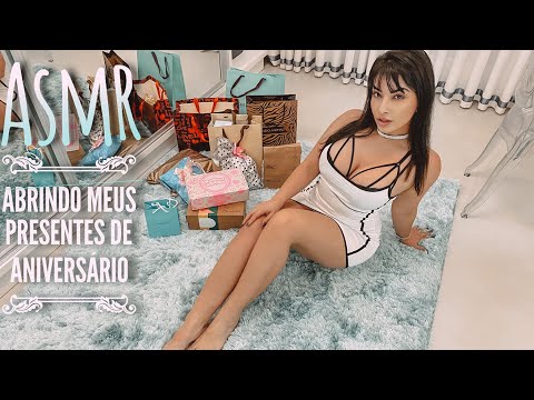 ASMR  tingly unha nails tapping abrindo presentes de aniversario