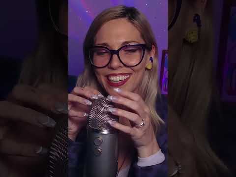 asmr mouth sounds & nail scratches that'll make you drool. Who doesn't love ASMR on the Blue Yeti?