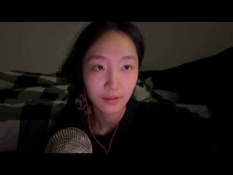 Use a brush to draw saliva | Poke oral sounds on your face to stimulate your sensitive brain #asmr
