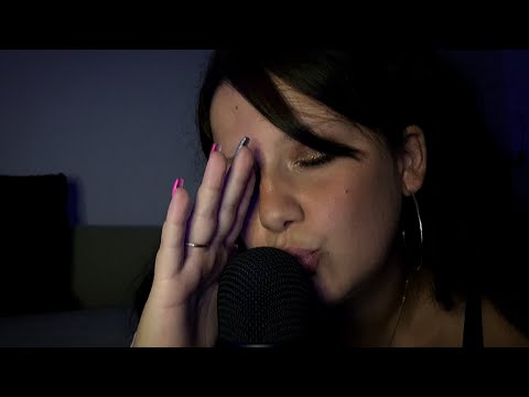 ASMR- Bruits de bouches & face touching