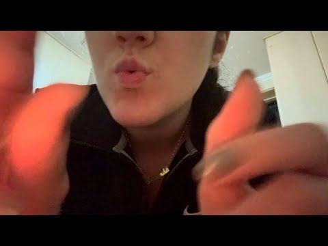 ASMR caseirinho - scrating na cama, sons de boca e sons de mãos