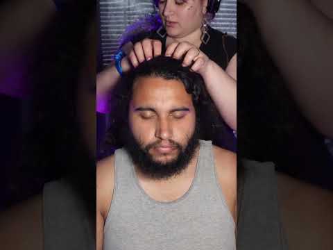 ASMR ITA - Grattini e massaggio alla testa