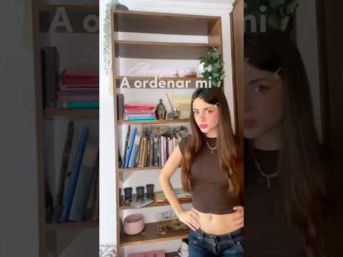 Organizando mi estantería 💕💓🕯️