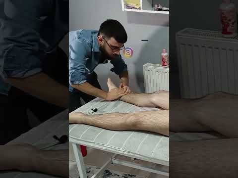 MASSAGE THAT RELIEVES PAIN IN QUADRICEPS AND GIVES ENERGY  #satisfying #relaxing #asmr #shorts