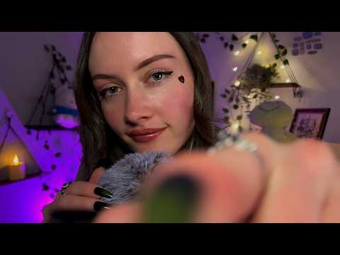 ASMR triggers, chuchotements + musique douce 🎵 super tingly 🙃