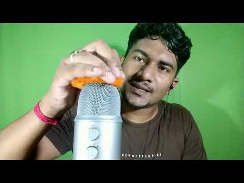 ASMR Fast & Aggressive Mic Scratching With & Without The Mic Cover &  Whispering  -----  BAPPA  ASMR