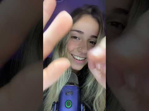 ASMR TOCO TU CARITA 😊 #asmr #visualtingle #asmr_tingles #relax #triggersforsleep #dormir