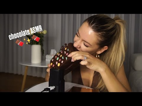 Edible Purse?! 🍫 Chocolate Tapping,Sratching & Eating Sounds (ASMR)