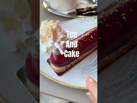 A pot of tea and a cake in Budapest