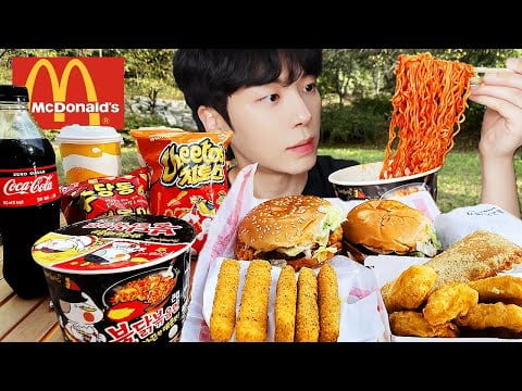 ASMR MUKBANG | 직접 만든 치즈 불닭볶음면 햄버거 치즈스틱 먹방 FRIED CHICKEN AND FIRE NOODLES EATING