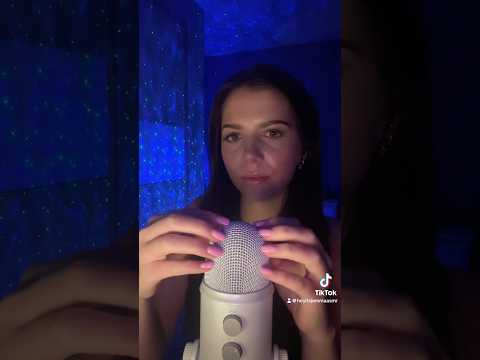 Mic scratching 🎤 #asmr #relax #triggers #tingles #asmrtriggers #mouthsounds #sleep #triggers