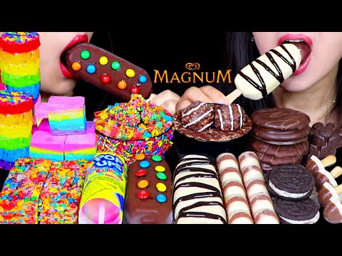 ASMR RAINBOW VS BLACK + WHITE (M&M'S MAGNUM ICE CREAM, CAKE, MARSHMALLOW, KINDER BUENO, COOKIES) 먹방