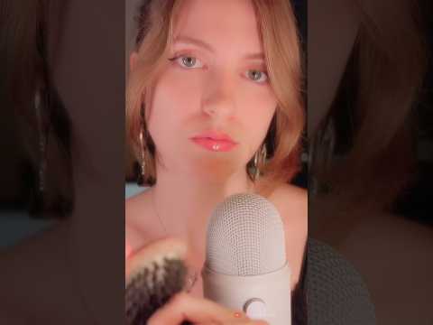 ✂️Te Corto el Pelo pero no me cuentes tu vida 🙄#ASMR Peluquera Borde ✂️