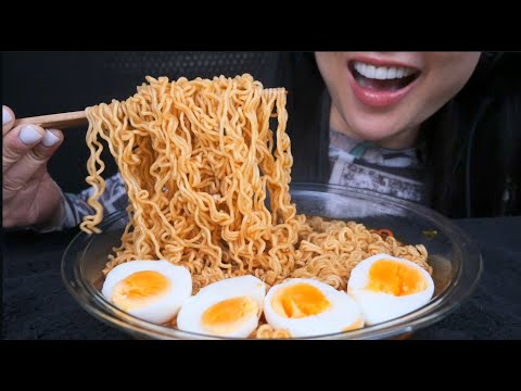 *NEW TOM YUM NOODLES BY NONGSHIM (ASMR EATING SOUNDS) LIGHT WHISPERS | SAS-ASMR