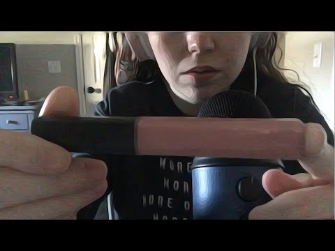 ASMR // Lip Gloss Application