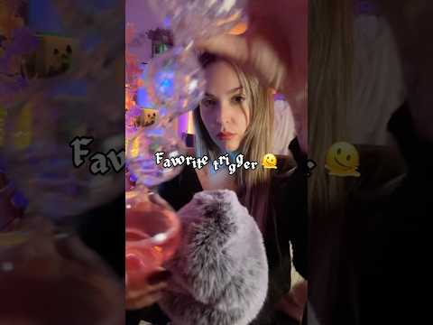 ASMR| Mi trigger favorito 😻 cuál es el tuyo? #asmrvideo #asmrsound #shortsyoutube #relaxingvideo