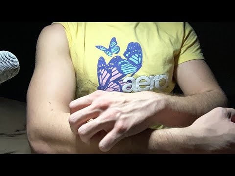 ASMR| Skin Scratching, Shirt Scratching (no talking and unedited)
