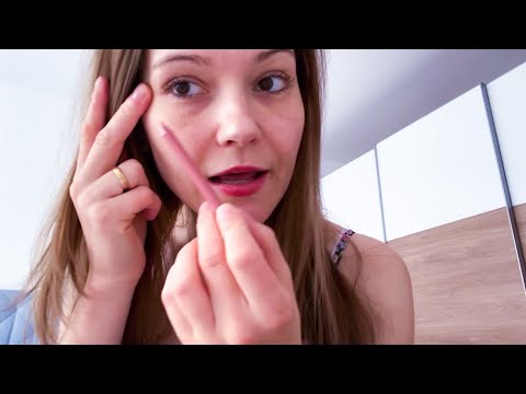 ASMR Doing your Eye Make Up soft spoken